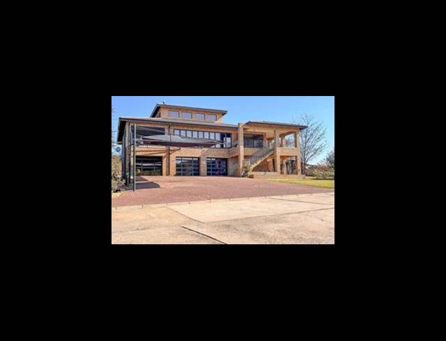 4 BEDROOM HOUSE FOR SALE IN VAALOEWER
